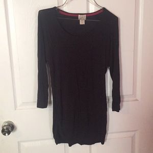 Nice Black Longsleeve Shirt